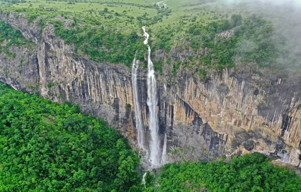 Waterfall "Skaklya"